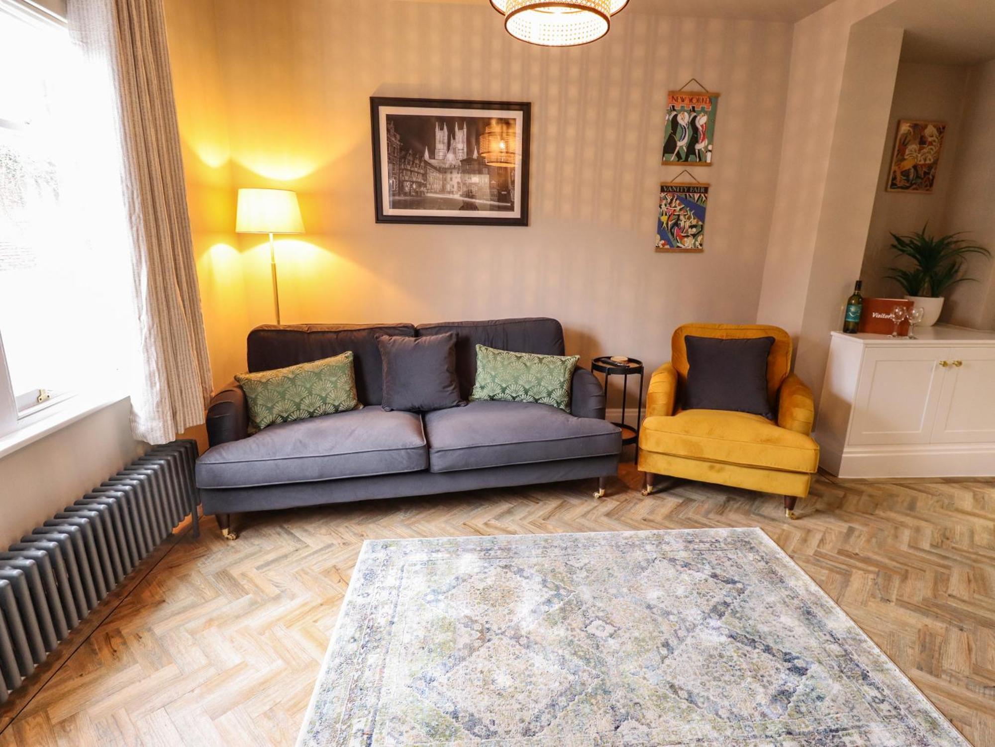 17 Union Road House Villa Lincoln Bagian luar foto
